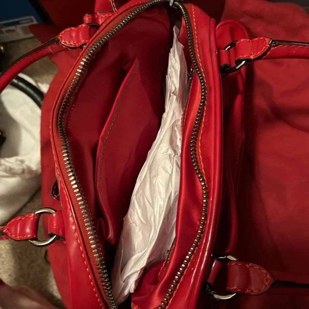 Red Patent Leather Valentino Bag - Picture 3 of 5